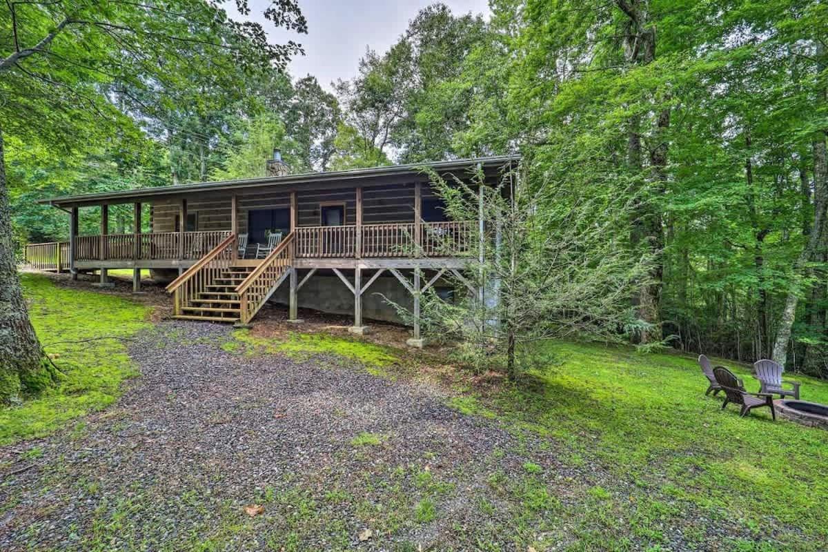 Cozy 'Grey Fox' Cabin Between Boone & بيوينغ روك المظهر الخارجي الصورة