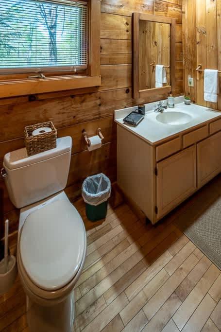 Cozy 'Grey Fox' Cabin Between Boone & بيوينغ روك المظهر الخارجي الصورة