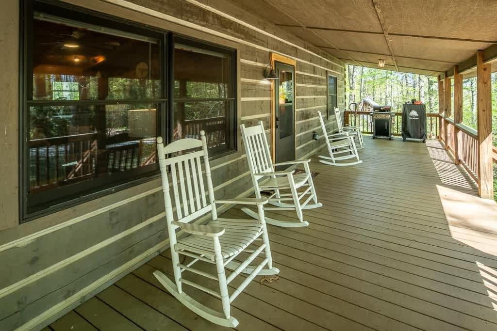 Cozy 'Grey Fox' Cabin Between Boone & بيوينغ روك المظهر الخارجي الصورة
